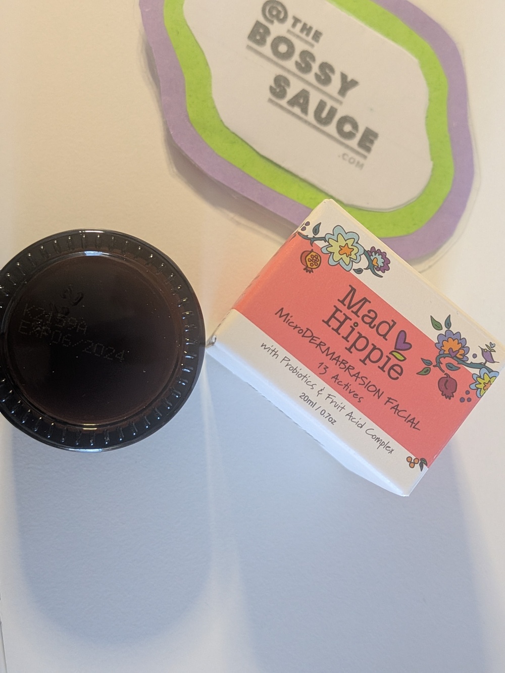 🌸 Mad Hippie MicroDermabrasion Facial NWT 20 ML